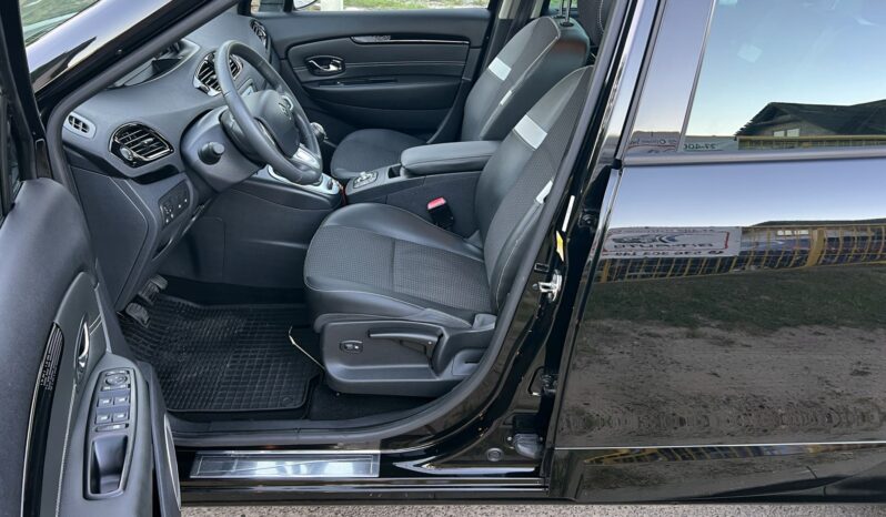 RENAULT Scenic  | FWD (przód) | Manualna | 130 KM | Czarny full