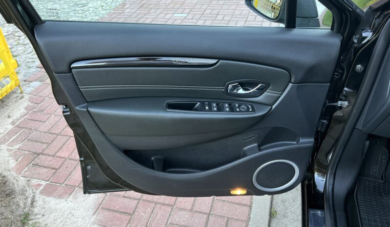 RENAULT Scenic  | FWD (przód) | Manualna | 130 KM | Czarny full