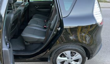RENAULT Scenic  | FWD (przód) | Manualna | 130 KM | Czarny full