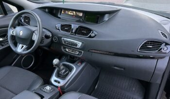 RENAULT Scenic  | FWD (przód) | Manualna | 130 KM | Czarny full