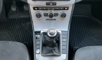 Volkswagen Passat Variant | FWD (przód) | Manualna | 140 KM | Brązowy full