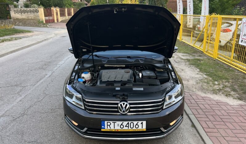Volkswagen Passat Variant | FWD (przód) | Manualna | 140 KM | Brązowy full