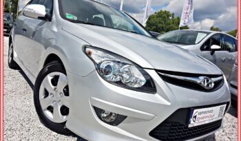 Hyundai I30  | Fwd (Przód) | Manualna | 109 Km | Srebrny