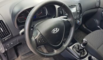 HYUNDAI I30  | FWD (przód) | Manualna | 109 KM | Srebrny full