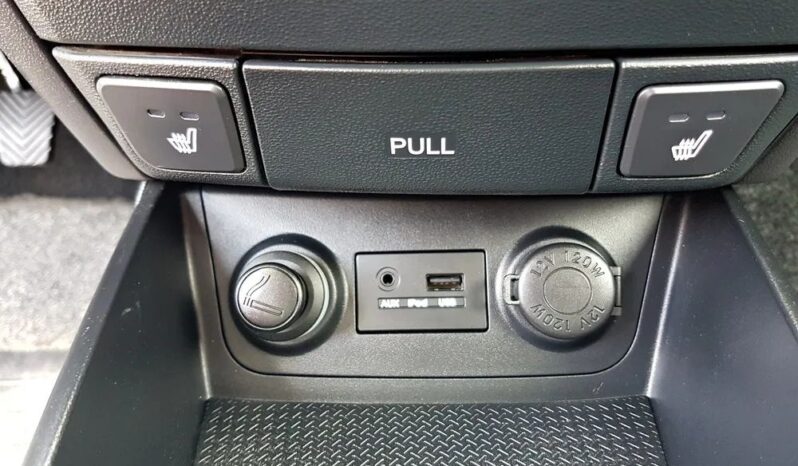 HYUNDAI I30  | FWD (przód) | Manualna | 109 KM | Srebrny full