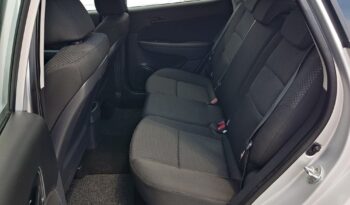 HYUNDAI I30  | FWD (przód) | Manualna | 109 KM | Srebrny full