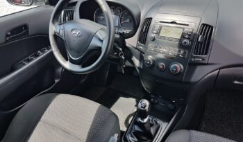HYUNDAI I30  | FWD (przód) | Manualna | 109 KM | Srebrny full