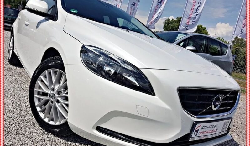 Volvo V40  | Fwd (Przód) | Manualna | 122 Km | Biały