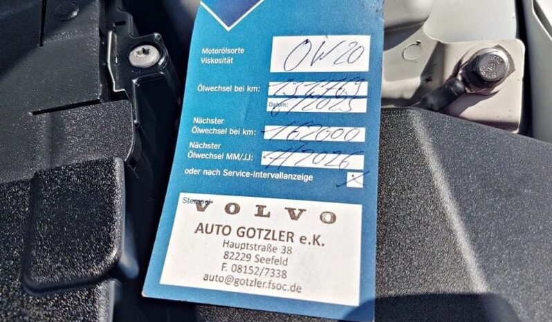 VOLVO V40  | FWD (przód) | Manualna | 122 KM | Biały full