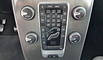 VOLVO V40  | FWD (przód) | Manualna | 122 KM | Biały full