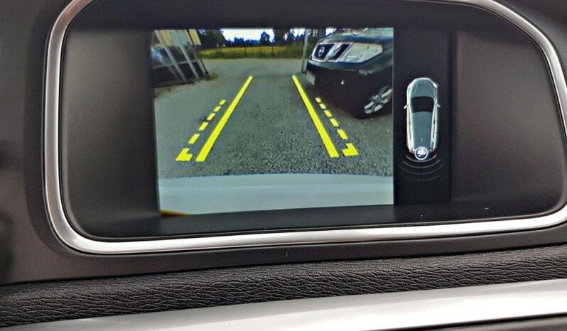 VOLVO V40  | FWD (przód) | Manualna | 122 KM | Biały full