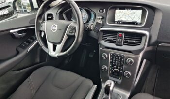 VOLVO V40  | FWD (przód) | Manualna | 122 KM | Biały full