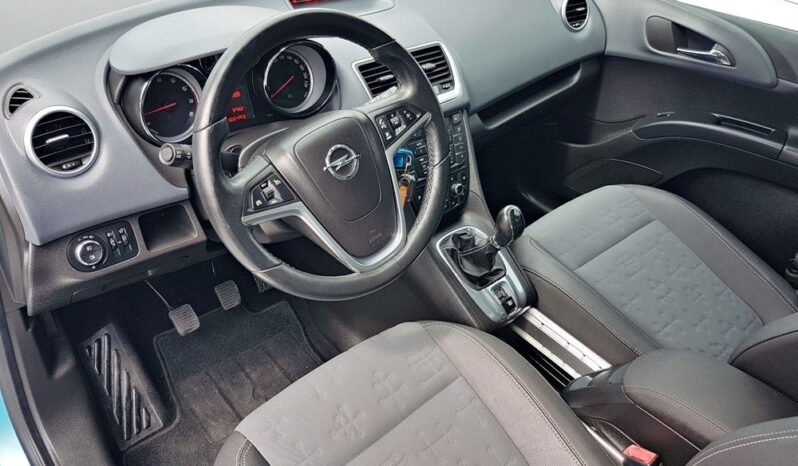 OPEL Meriva  | FWD (przód) | Manualna | 140 KM | Niebieski full