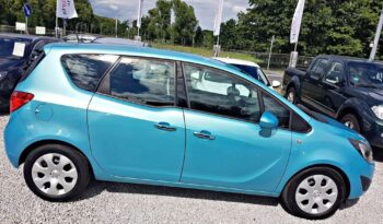 OPEL Meriva  | FWD (przód) | Manualna | 140 KM | Niebieski full