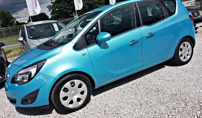 OPEL Meriva  | FWD (przód) | Manualna | 140 KM | Niebieski full