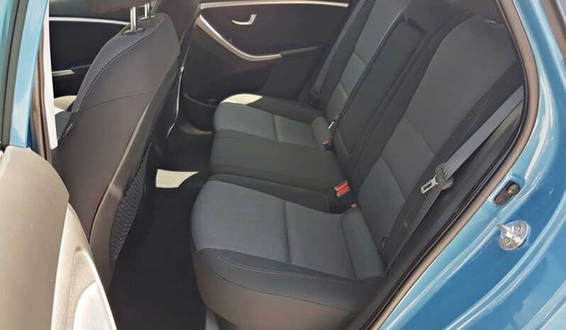 HYUNDAI I30  | FWD (przód) | Manualna | 110 KM | Niebieski full
