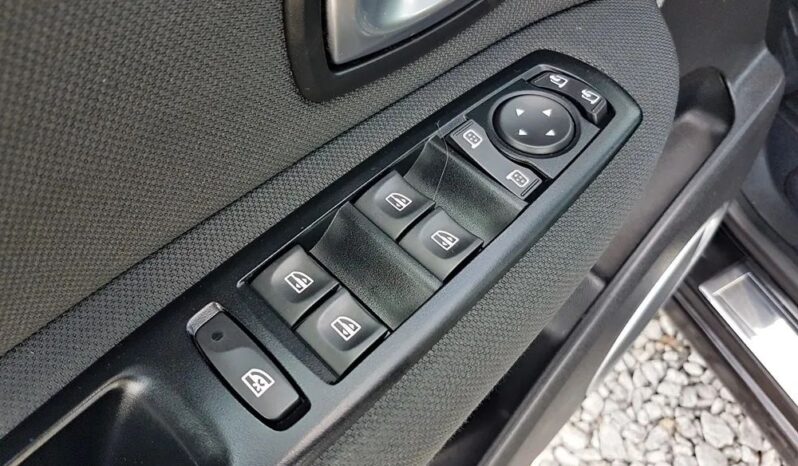 RENAULT Scenic  | FWD (przód) | Manualna | 130 KM | Czarny full