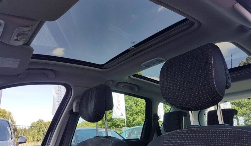 RENAULT Scenic  | FWD (przód) | Manualna | 130 KM | Czarny full