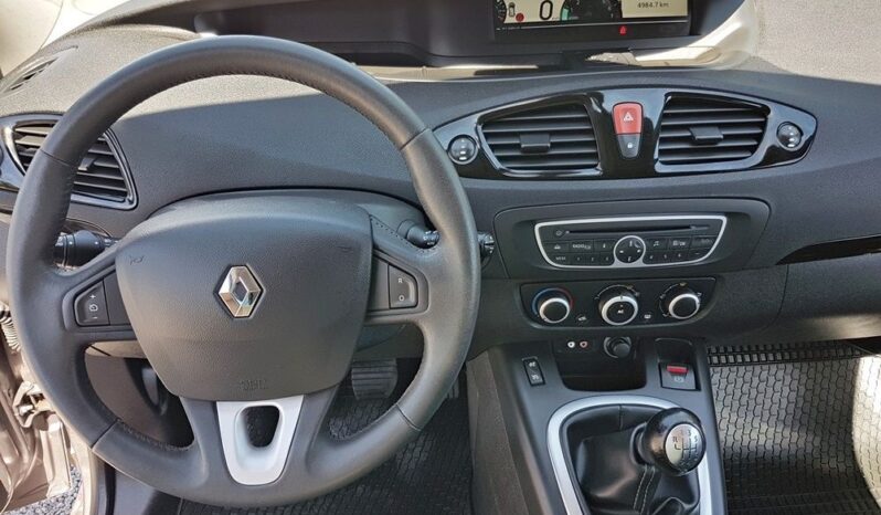 RENAULT Scenic  | FWD (przód) | Manualna | 110 KM | Szary full