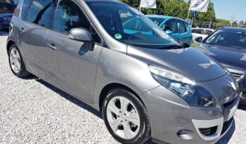 RENAULT Scenic  | FWD (przód) | Manualna | 110 KM | Szary full