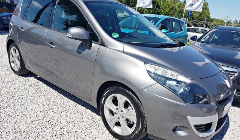 RENAULT Scenic  | FWD (przód) | Manualna | 110 KM | Szary full