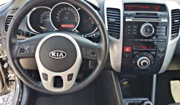 KIA Venga  | FWD (przód) | Manualna | 125 KM | Szary full
