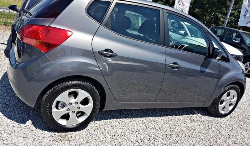 KIA Venga  | FWD (przód) | Manualna | 125 KM | Szary full
