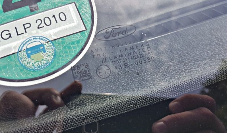 FORD B-MAX  | FWD (przód) | Manualna | 100 KM | Czarny full