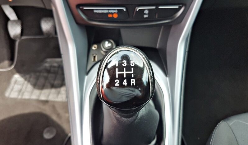 FORD B-MAX  | FWD (przód) | Manualna | 100 KM | Czarny full