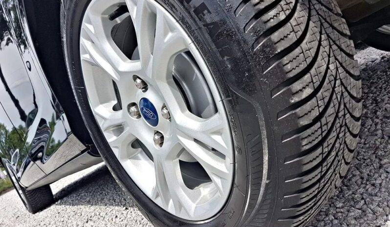 FORD B-MAX  | FWD (przód) | Manualna | 100 KM | Czarny full