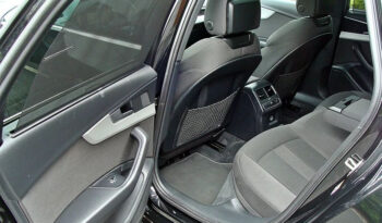 Audi   A4 Avant    163 KM    Automatyczna    FWD (przód)    Czarny full