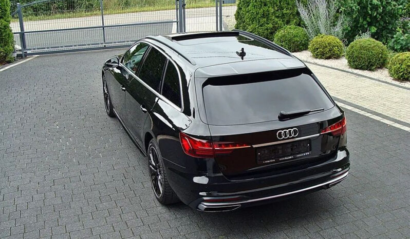 Audi   A4 Avant    163 KM    Automatyczna    FWD (przód)    Czarny full