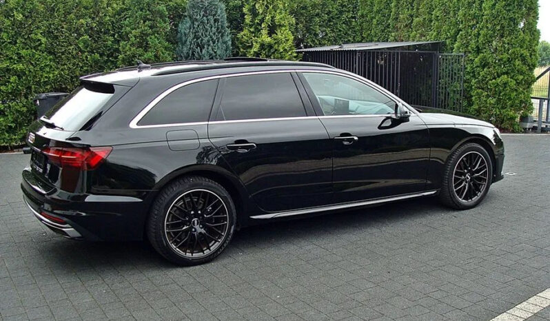 Audi   A4 Avant    163 KM    Automatyczna    FWD (przód)    Czarny full