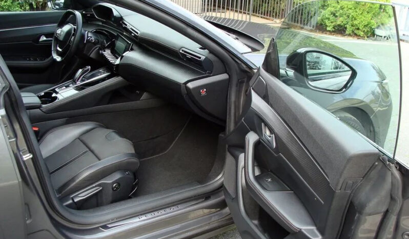 Peugeot   508    225 KM    Automatyczna    FWD (przód)    Szary full