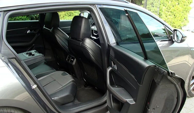 Peugeot   508    225 KM    Automatyczna    FWD (przód)    Szary full