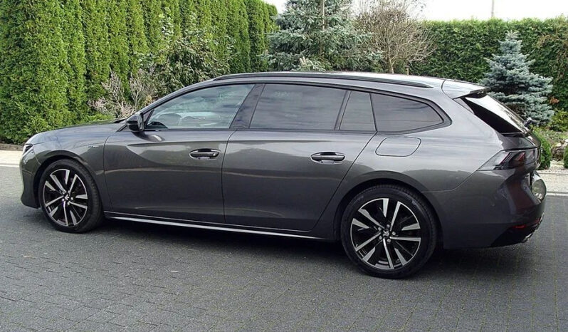 Peugeot   508    225 KM    Automatyczna    FWD (przód)    Szary full