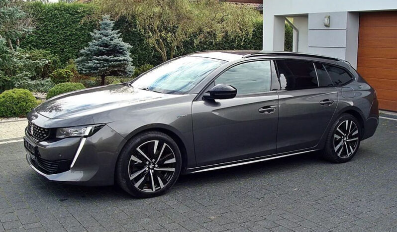 Peugeot   508    225 KM    Automatyczna    FWD (przód)    Szary full