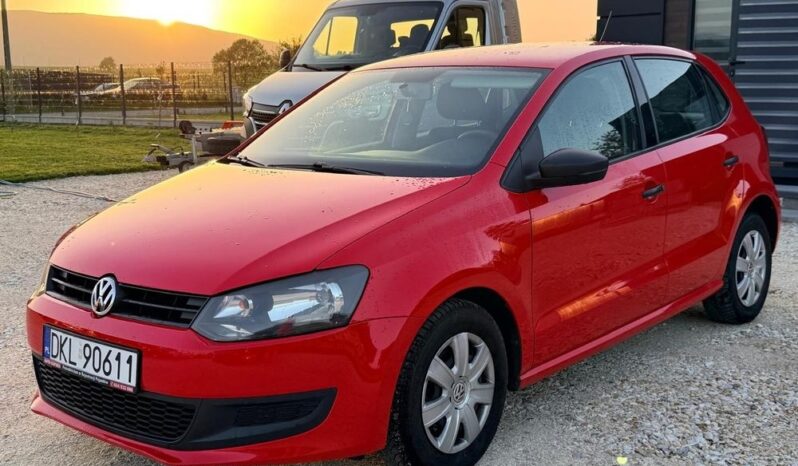 Volkswagen Polo  | Fwd (Przód) | Manualna | 60 Km | Czerwony