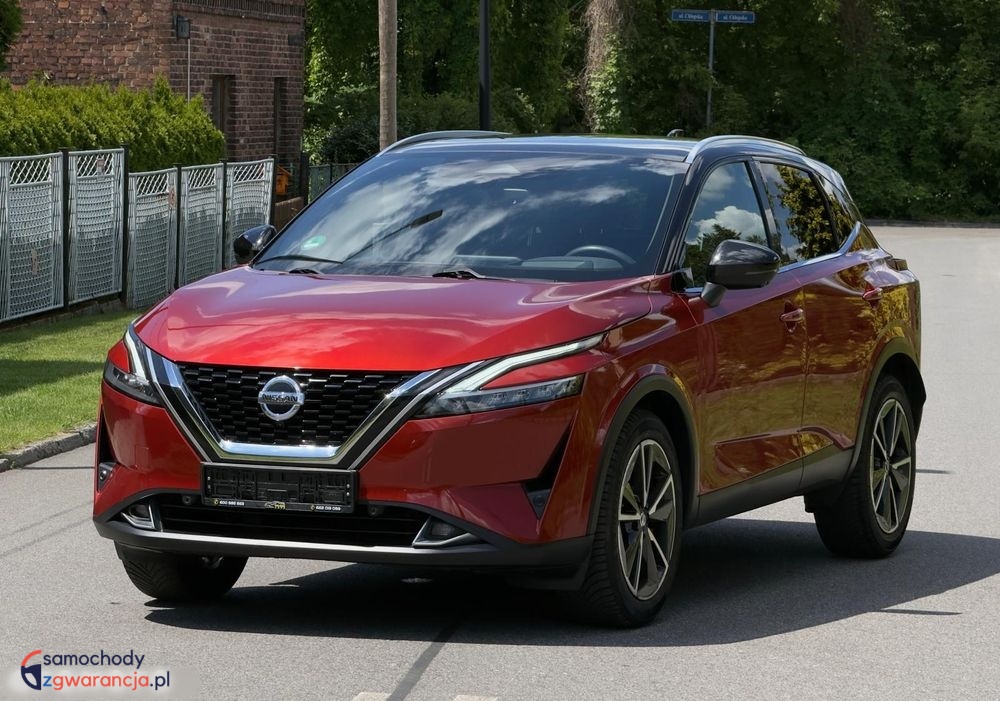 Nissan Qashqai  | Fwd (Przód) | Manualna | 158 Km | Bordowy