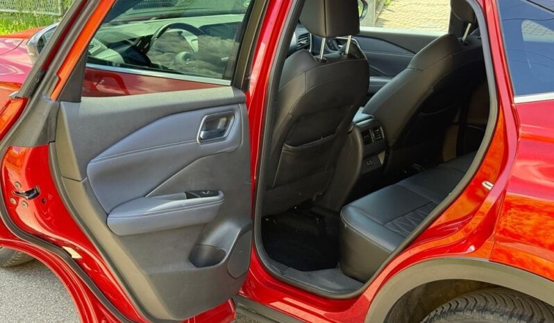 NISSAN Qashqai  | FWD (przód) | Manualna | 158 KM | Bordowy full