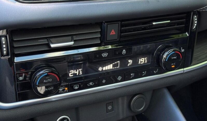 NISSAN Qashqai  | FWD (przód) | Manualna | 158 KM | Bordowy full