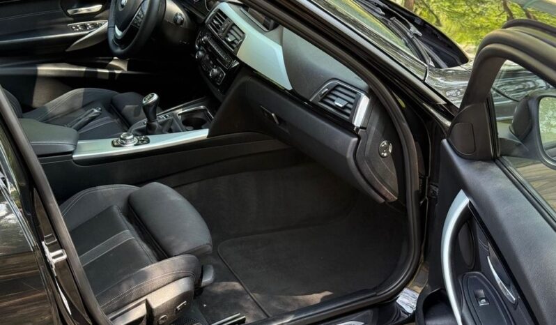 BMW Seria 3 | RWD (tył) | Manualna | 150 KM | Czarny full