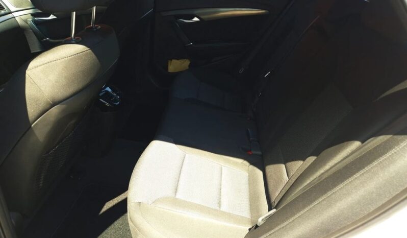 HYUNDAI i40  | FWD (przód) | Manualna | 135 KM | Biały full