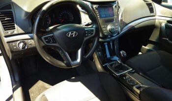 HYUNDAI i40  | FWD (przód) | Manualna | 135 KM | Biały full