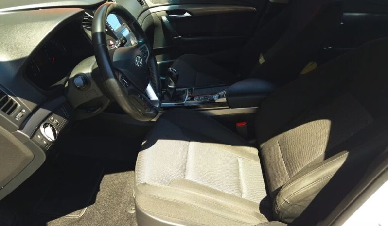 HYUNDAI i40  | FWD (przód) | Manualna | 135 KM | Biały full