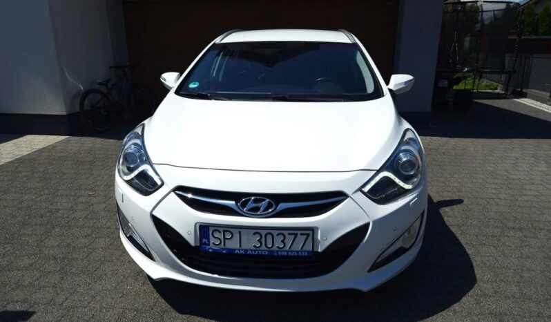 HYUNDAI i40  | FWD (przód) | Manualna | 135 KM | Biały full