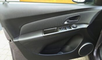 CHEVROLET Cruze  | FWD (przód) | Manualna | 140 KM | Szary full