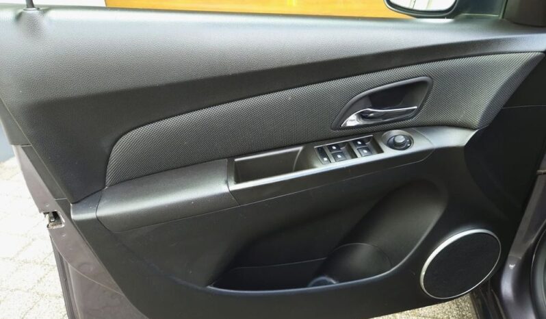 CHEVROLET Cruze  | FWD (przód) | Manualna | 140 KM | Szary full