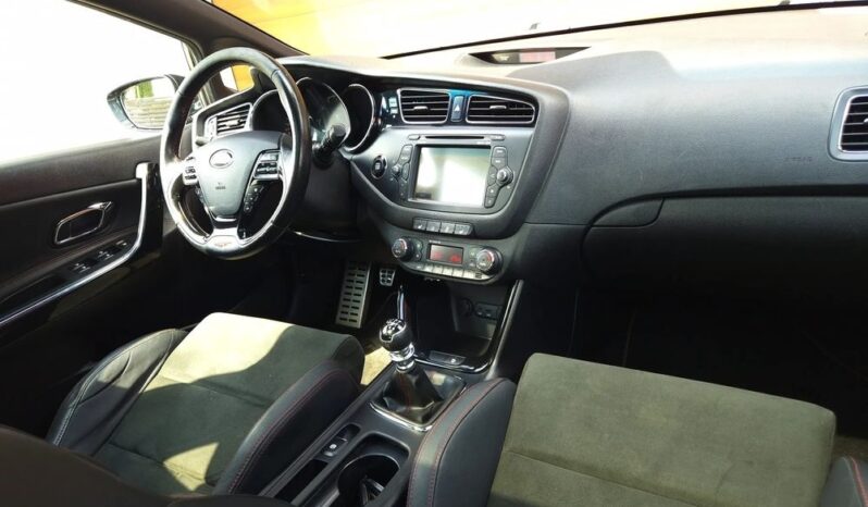 KIA Ceed  | FWD (przód) | Manualna | 204 KM | Czarny full