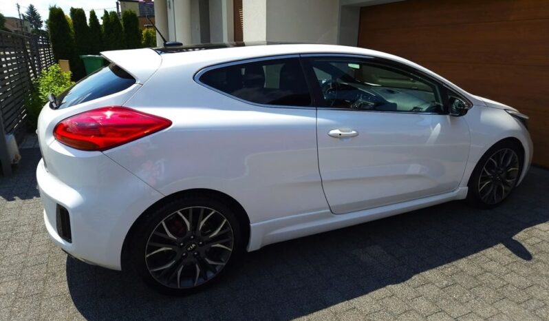 KIA Pro Cee’d | FWD (przód) | Manualna | 204 KM | Biały full